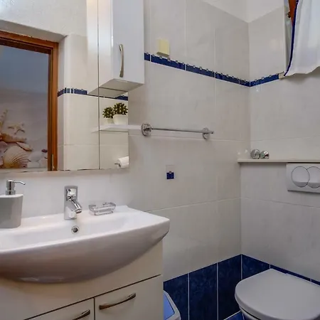 Maris Apartman *