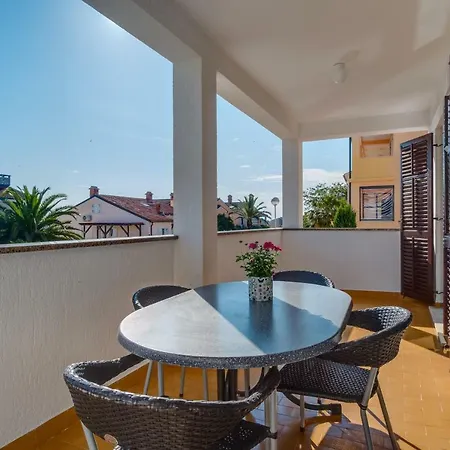 Maris Apartman *